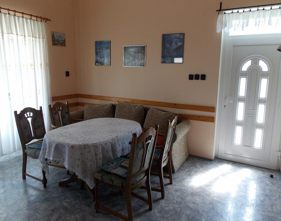 Bencze Vendégház Zalakaros Extérieur photo